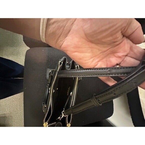 Tory Burch Tote Black Leather Robinson Micro Double-Zip Cross Body + Dust Bag - Picture 10 of 14